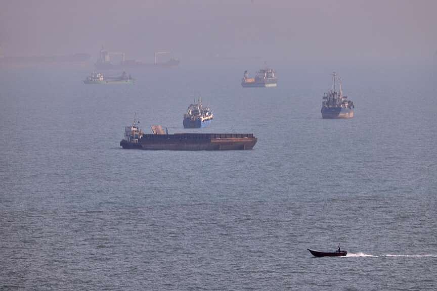 Photo: arkansasonline.com Oil Prices Top $100 as Iran Fires Missiles After U.S. Destroys Tankers