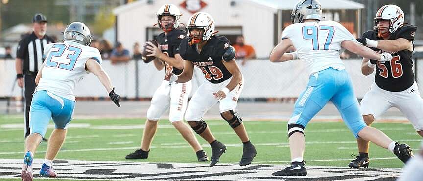 Sallisaw Black Diamonds take punch, then counterpunch in win over Fort Smith Southside