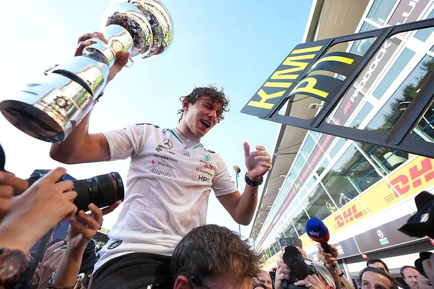 Antonelli starts 19th, charges to victory
