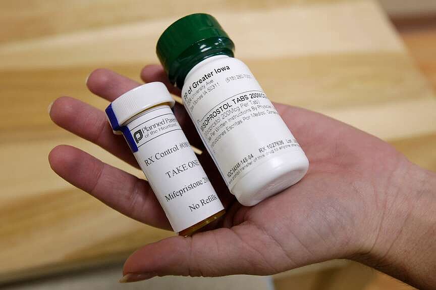 Federal judges hear abortion pill case