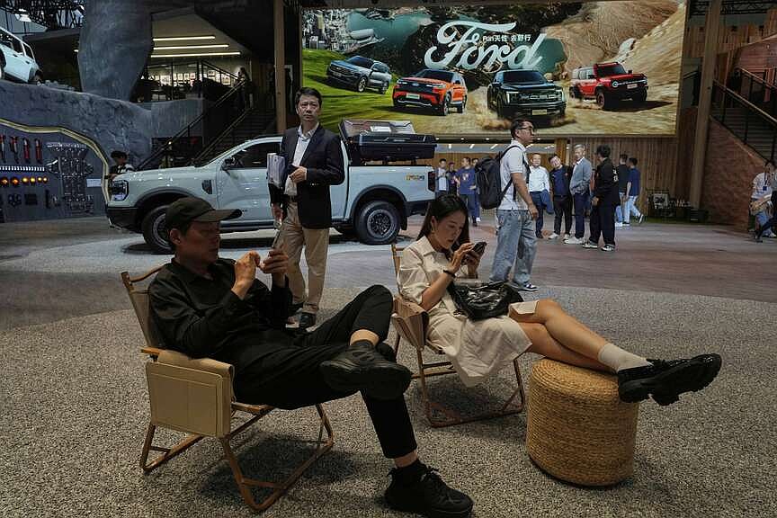 Ford, Trump tensions boil over