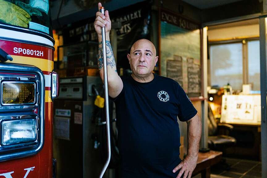 Firefighter still on duty 25 years after 9/11