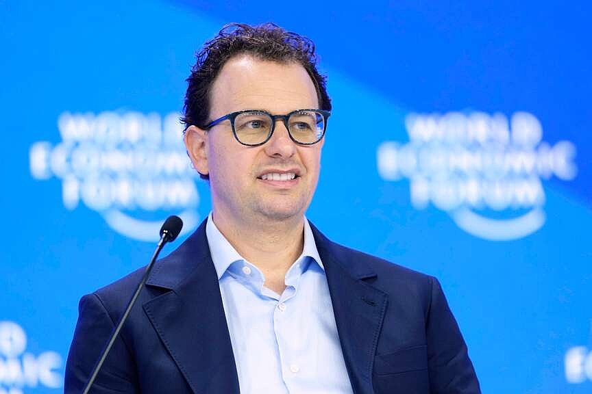Anthropic CEO Dario Amodei says AI industry needs to give safety measures time to catch up | Hot Springs Sentinel Record