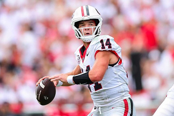 Georgia stays ranked No. 2 ahead of Week 3 game vs. Arkansas football