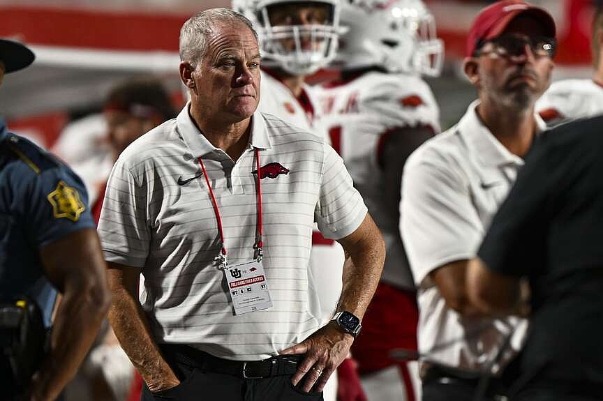 Ugly loss to Utah sets back struggling Hogs