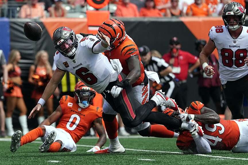 Bengals force 4 turnovers, Burrow throws for TD in 33-27 win over the Buccaneers | Arkansas Democrat Gazette