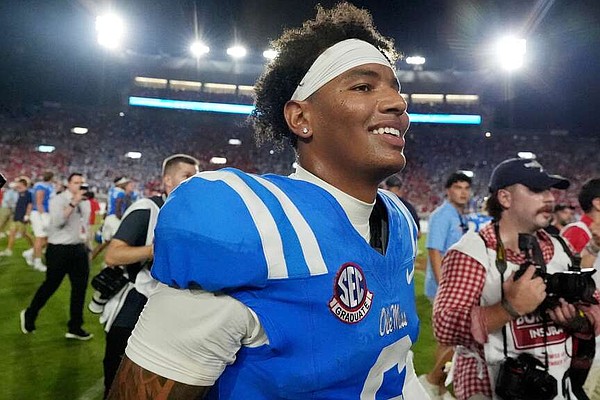Ole Miss up to No. 4 in AP Top 25 with win over LSU, Tigers slip to No. 10, SEC has 10 teams ranked | Northwest Arkansas Democrat-Gazette