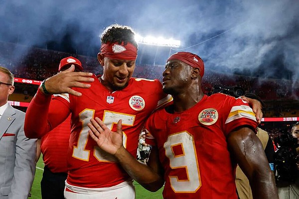 Kenneth Walker III has changed the Chiefs' math, and Mahomes is suddenly making defenses pay | Arkansas Democrat Gazette