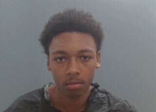 Fort Smith teen held on attempted murder charge related to Fayetteville shooting