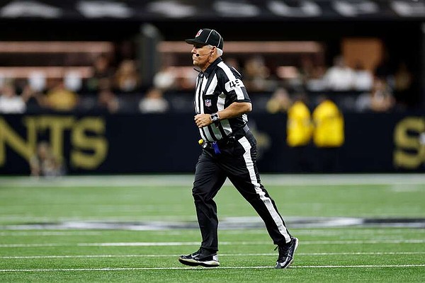 NFL flags officials, suspending 2 after outbursts during a weekend marked by profane flare-ups | Arkansas Democrat Gazette