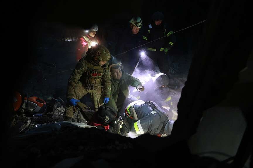Trump urges change in Ukraine leadership