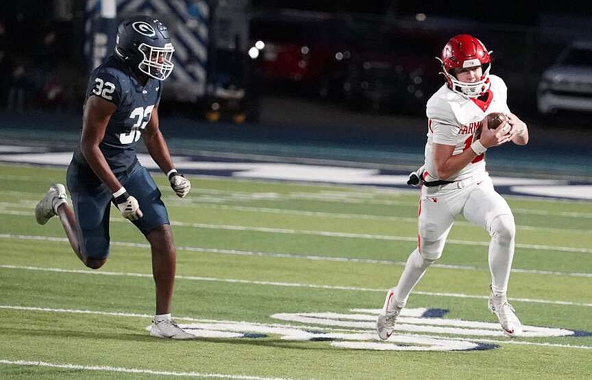 Greenwood downs Farmington, extends home winning streak