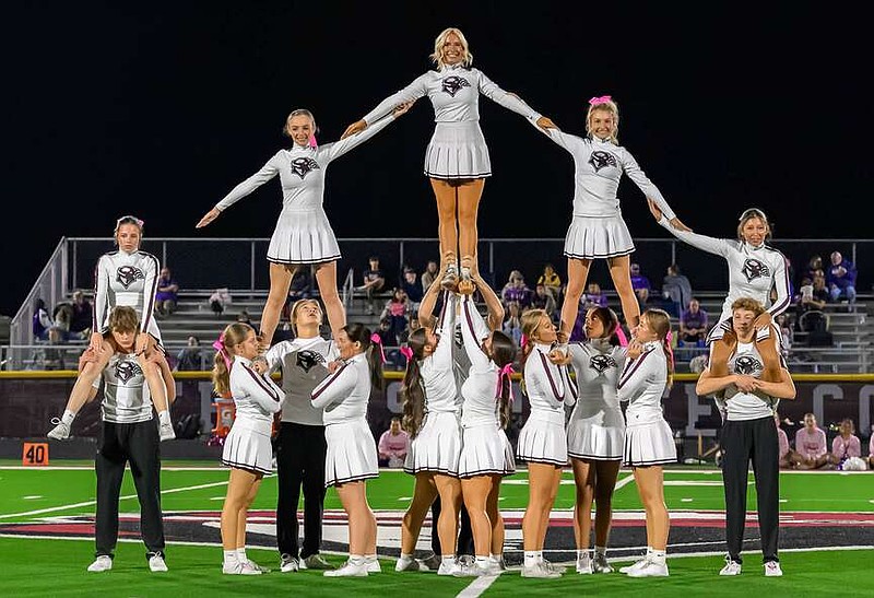 Gentry honors cheerleading championship squad | Westside Eagle Observer
