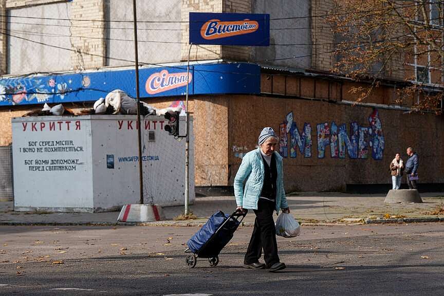 Ukrainians see rare quiet under truce