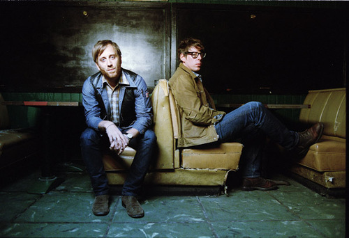 Feature  The Black Keys adjusting to success, bigger venues