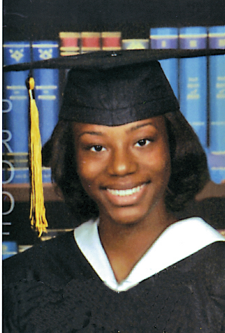 Eloquent Ladies club announces award recipient, accepting applications