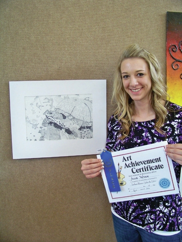 Star City High School student wins first place in regional art exhibit