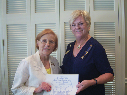 Susan Railsback receives U.S.D. 1812 treasurer award