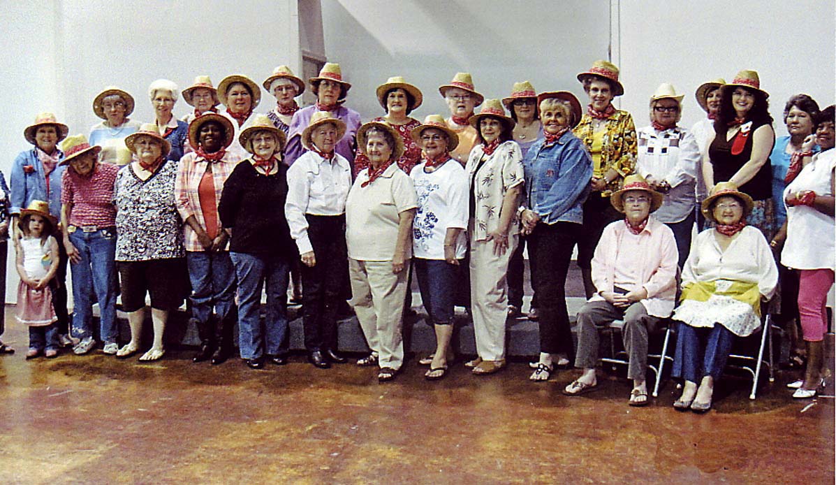 Grace Willing Workers preparing for Southeast Arkansas District Fair