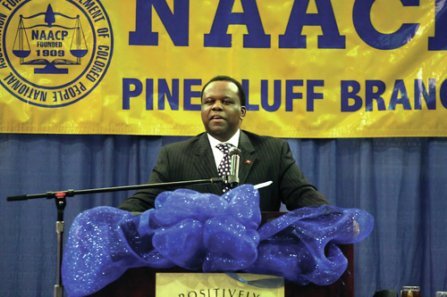 21st Annual Dove Freedom Fund Banquet  State Rep. Darrin Williams encourages people to vote