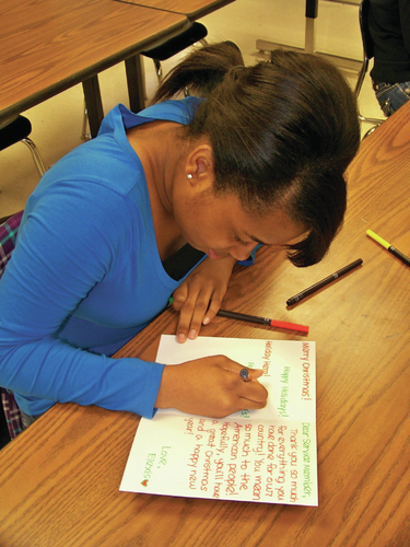 Star City students participate in Holiday Mail for Heroes program