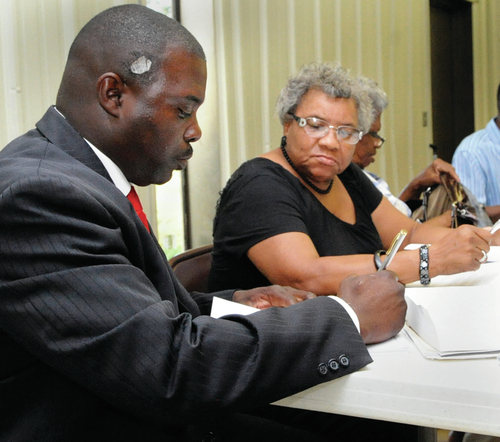 Gould mayor vetoes recorder-treasurer’s appointment 3rd time