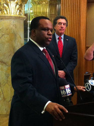 Session ends; Williams elected House speaker