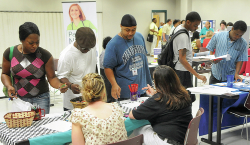 SEARK hosts career fair