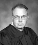 Panel recommends 30-day suspension for SEA judge involved in fight