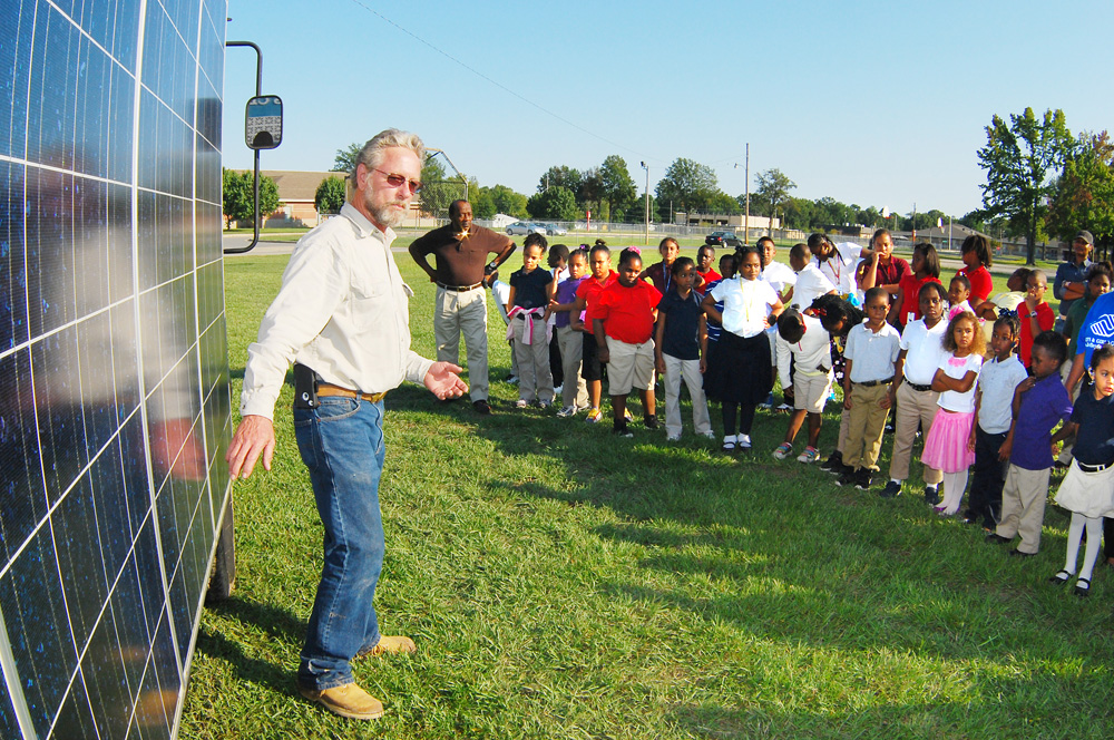 Sierra Club talks clean energy