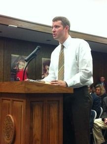 Board approves 1 of 2 applications for charter schools in Pine Bluff