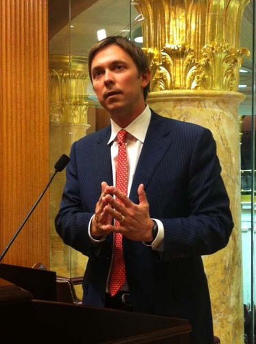Incoming members select Republican Carter as House speaker