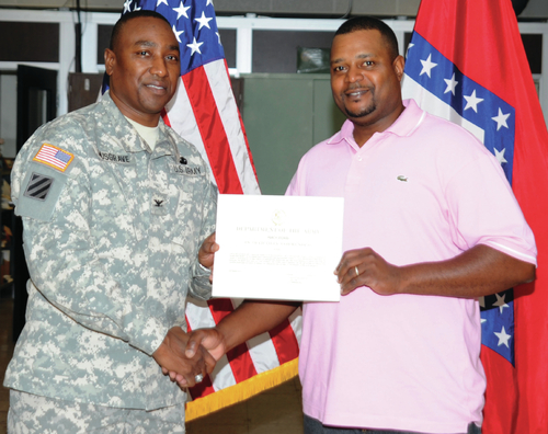 Stokes receives quarterly safety award
