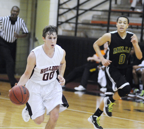 Bulldogs’ comeback falls short