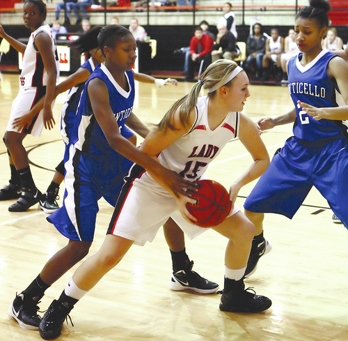 Monticello girls remain perfect in 5A-Southeast