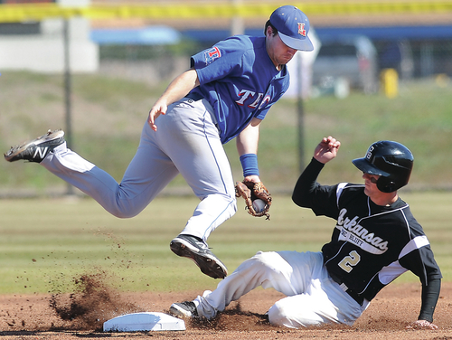 Golden Lions fall despite Schweiger’s performance