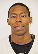 Townsend’s late basket lifts Lions