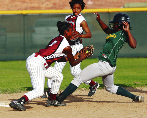 Fillies find spring break cure in blowout