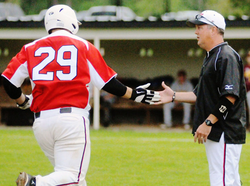 Bulldogs easily clip Falcons’ wings