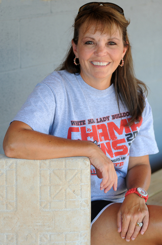 Smith leads Lady Dogs to pinnacle