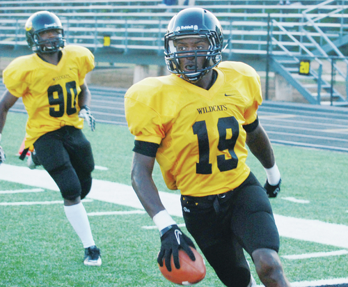 Battle On The Hill: Wildcats head for Hog Heaven to meet Panthers