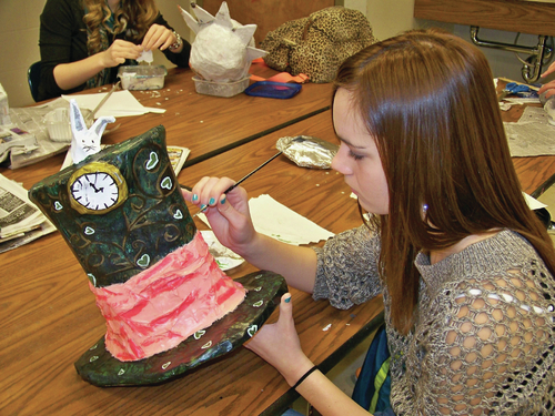 SC art students recycle newspapers into sculptures