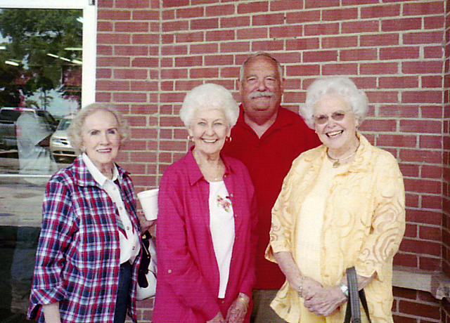 FBC Senior Adult Ministry tours Southeast Arkansas