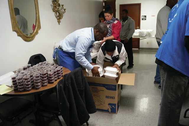 PB Baptist Ministers’ Alliance sponsors Thanksgiving meal