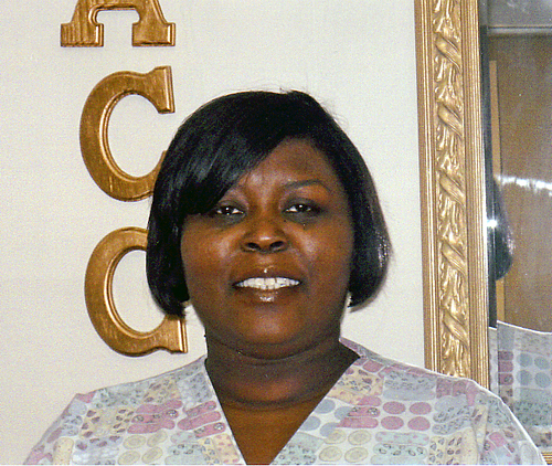 Latonia Counts, LPN, obtains wound care certification