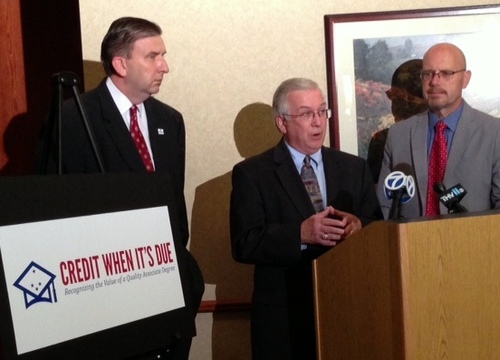 Higher ed officials announce effort to boost associate degrees