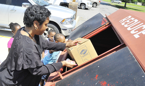 County kicks off youth recycling efforts