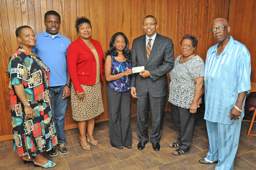 Vaughan family makes $1k gift to memorial scholarship