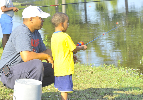 Hundreds attend police fishing derby, back to school event Saturday