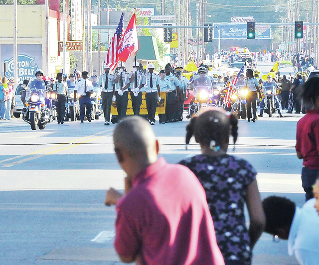 Rodeo parade brings out crowd in downtown PB